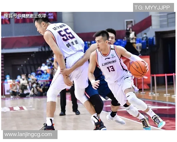 南京篮球队与杭州篮球队赛后复盘分析个人能力的对比与启示